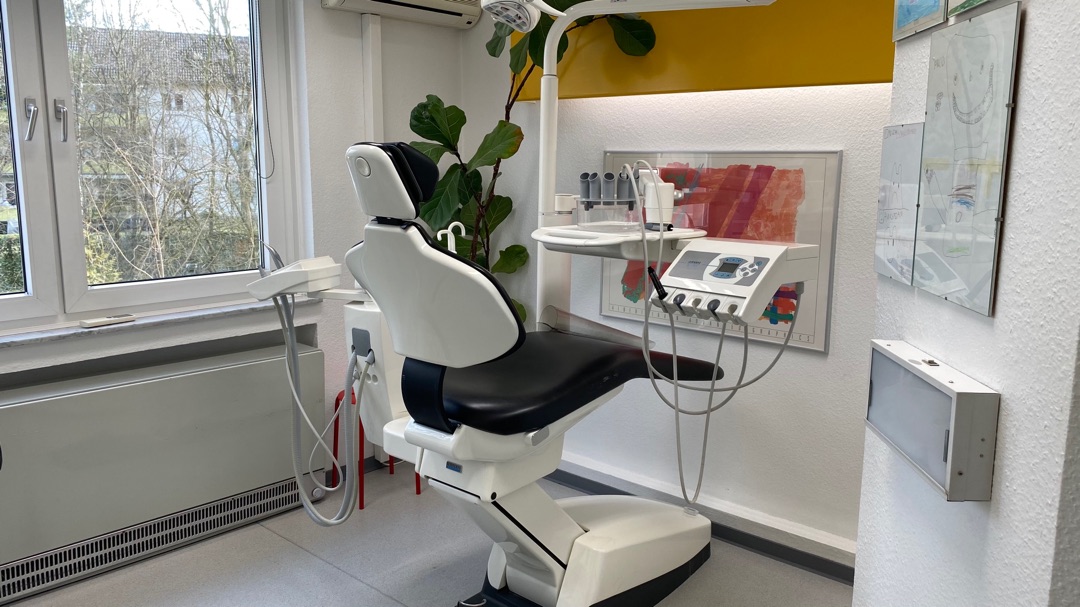 Zahnarztpraxis Dr. Klein Ihr Zahnarzt in Düsseldorf